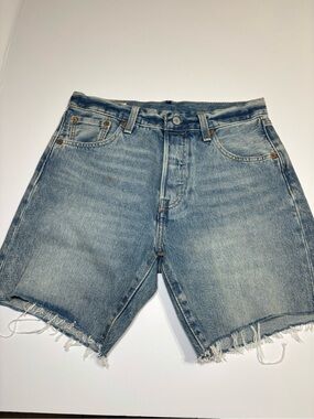 Classic Light Blue Denim Cutoff women’s Shorts